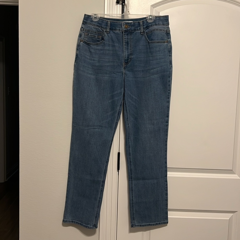 Worn once. Gibson*Latimer stretch jeans. Size 12
